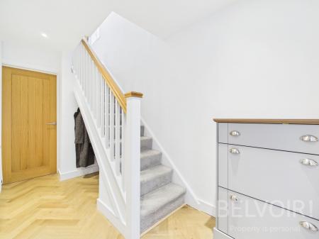 4 bedroom Semi-detached house for sale in Richmond Drive, Copthorne, Shrewsbury, SY3