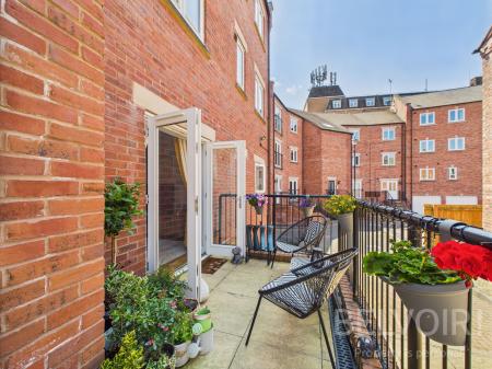 2 bedroom Flat for sale in St Julians Mews, Town Centre, Shrewsbury, SY1