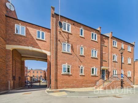 2 bedroom Flat for sale in St Julians Mews, Town Centre, Shrewsbury, SY1