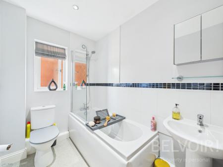 2 bedroom Flat for sale in St Julians Mews, Town Centre, Shrewsbury, SY1