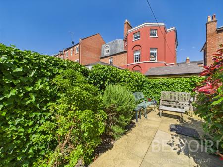 2 bedroom Flat for sale in St Julians Mews, Town Centre, Shrewsbury, SY1