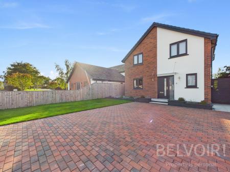 4 bedroom Detached house for sale in Sutton Road, Sutton Farm, Shrewsbury, SY2