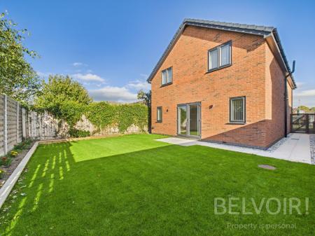 4 bedroom Detached house for sale in Sutton Road, Sutton Farm, Shrewsbury, SY2