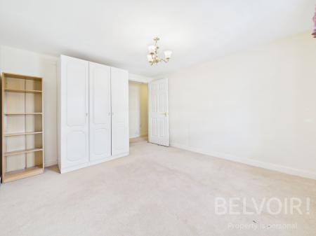 3 bedroom Flat for sale in Swan Hill, Town Centre, Shrewsbury, SY1