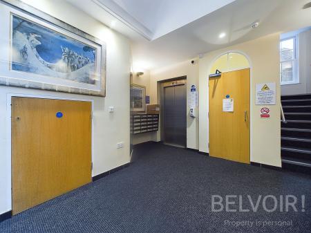 3 bedroom Flat for sale in Swan Hill, Town Centre, Shrewsbury, SY1