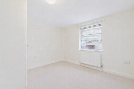 3 bedroom Flat for sale in Swan Hill, Town Centre, Shrewsbury, SY1