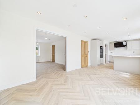 4 bedroom Detached house for sale in The Firs, Church Stoke, SY15