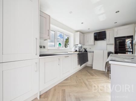 4 bedroom Detached house for sale in The Firs, Church Stoke, SY15