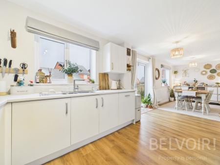 4 bedroom Detached house for sale in Tipton Close, Shrewsbury, SY2