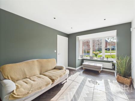 4 bedroom Detached house for sale in Tipton Close, Shrewsbury, SY2