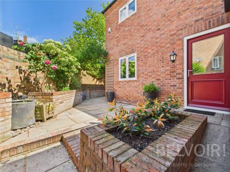 3 bedroom Detached house for sale in Town Walls, Town Centre, Shrewsbury, SY1