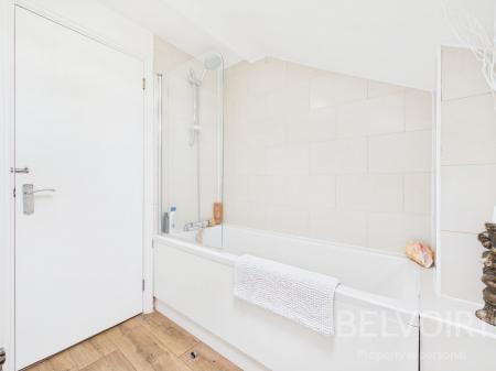 2 bedroom Flat for sale in Victoria Street, Castlefields, Shrewsbury, SY1