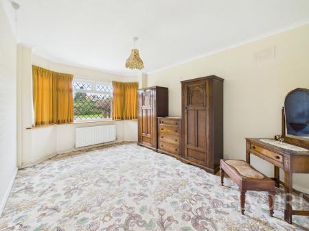 2 bedroom Bungalow for sale in Wenlock Road, Shrewsbury, SY2