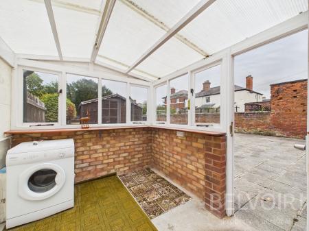 2 bedroom Bungalow for sale in Wenlock Road, Shrewsbury, SY2