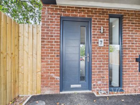 4 bedroom Semi-detached house to let in Washford Road, Meole Village, Shrewsbury, SY3