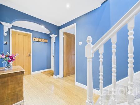 5 bedroom Detached house for sale in Peacehaven, Berwick Grange, Shrewsbury, SY1