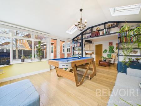 5 bedroom Detached house for sale in Peacehaven, Berwick Grange, Shrewsbury, SY1