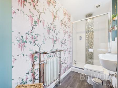 5 bedroom Detached house for sale in Peacehaven, Berwick Grange, Shrewsbury, SY1