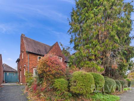 3 bedroom Detached house for sale in Ridgebourne Road, Copthorne, Shrewsbury, SY3