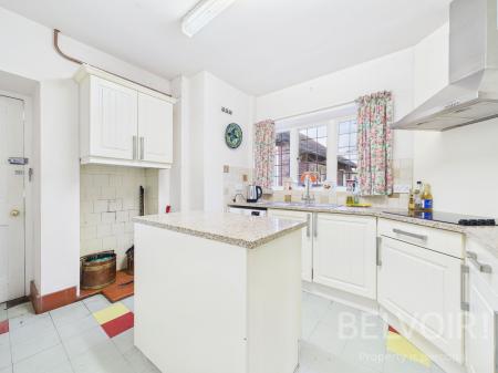 3 bedroom Detached house for sale in Ridgebourne Road, Copthorne, Shrewsbury, SY3