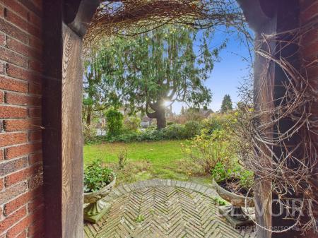 3 bedroom Detached house for sale in Ridgebourne Road, Copthorne, Shrewsbury, SY3