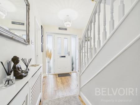 4 bedroom Semi-detached house for sale in Broad Oak Crescent, Bayston Hill, Shrewsbury, SY3