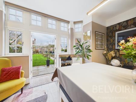 2 bedroom Flat for sale in The Furlongs, Bicton Heath, Shrewsbury, SY3