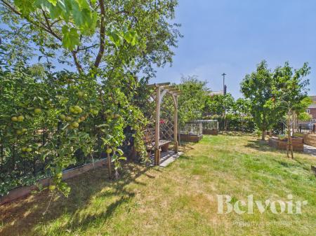2 bedroom Flat for sale in The Furlongs, Bicton Heath, Shrewsbury, SY3