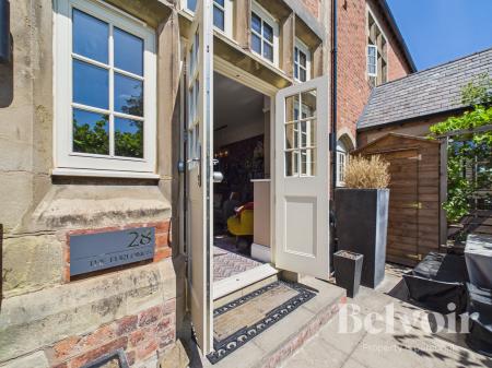 2 bedroom Flat for sale in The Furlongs, Bicton Heath, Shrewsbury, SY3