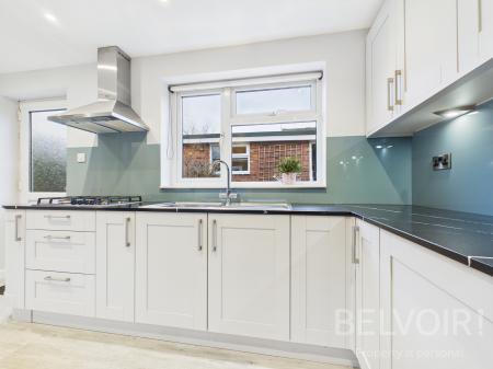 3 bedroom Semi-detached house to let in Tenbury Drive, Shrewsbury, SY2