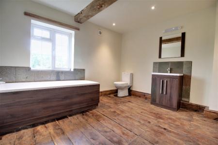 3 bedroom Detached house to let in Welshampton, Ellesmere, SY12