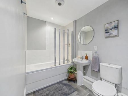 1 bedroom Flat for sale in The Furlongs, Bicton Heath, Shrewsbury, SY3