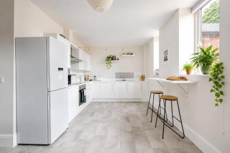 1 bedroom Flat for sale in The Furlongs, Bicton Heath, Shrewsbury, SY3
