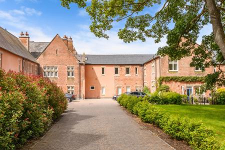 1 bedroom Flat for sale in The Furlongs, Bicton Heath, Shrewsbury, SY3