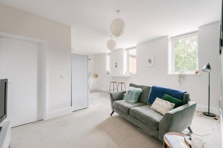 1 bedroom Flat for sale in The Furlongs, Bicton Heath, Shrewsbury, SY3