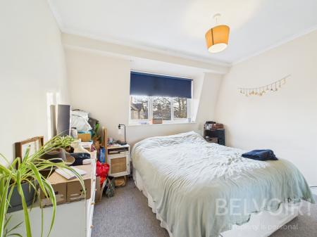 4 bedroom Semi-detached house for sale in Porthill Drive, Shrewsbury, SY3