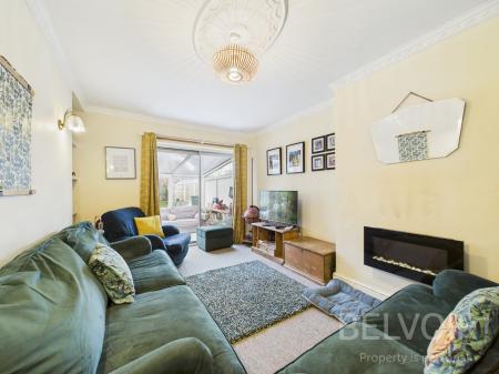 4 bedroom Semi-detached house for sale in Porthill Drive, Shrewsbury, SY3