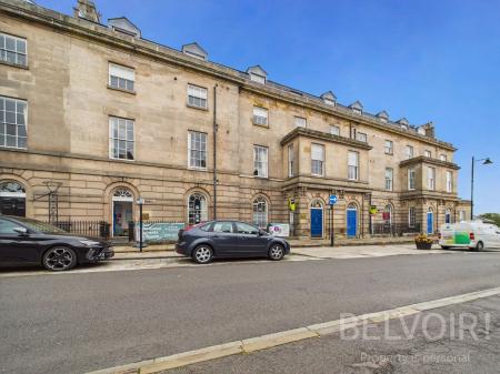 2 bedroom Flat to let in Claremont Bank, Shrewsbury, SY1
