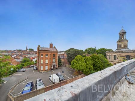 2 bedroom Flat to let in Claremont Bank, Shrewsbury, SY1