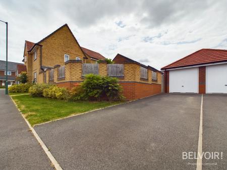 3 bedroom Detached house to let in Morant View, Shrewsbury, SY5