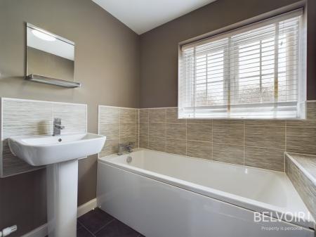 3 bedroom Detached house to let in Morant View, Shrewsbury, SY5