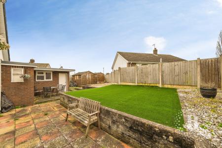 2 bedroom Bungalow for sale in Ashford Drive, Pontesbury, Shrewsbury, SY5