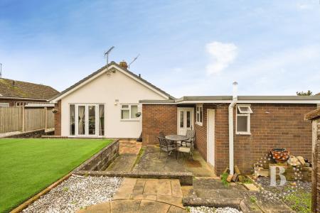 2 bedroom Bungalow for sale in Ashford Drive, Pontesbury, Shrewsbury, SY5