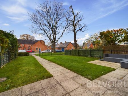 2 bedroom Maisonette for sale in Leighton Park, Bicton Heath, Shrewsbury, SY3