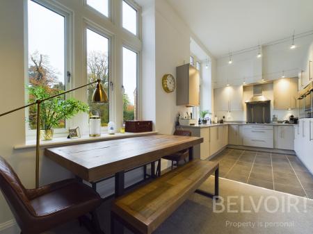 2 bedroom Maisonette for sale in Leighton Park, Bicton Heath, Shrewsbury, SY3