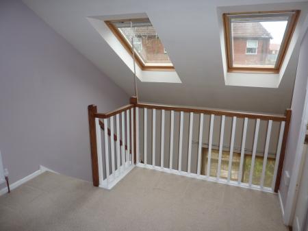 1 bedroom Semi-detached house to let in Falcons Way, Copthorne, Shrewsbury, SY3