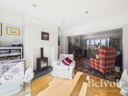 3 bedroom Semi-detached house to let in Greenfields, Pontesbury, SY5