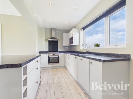 4 bedroom Detached house for sale in Annscroft, Annscroft, Shrewsbury, SY5