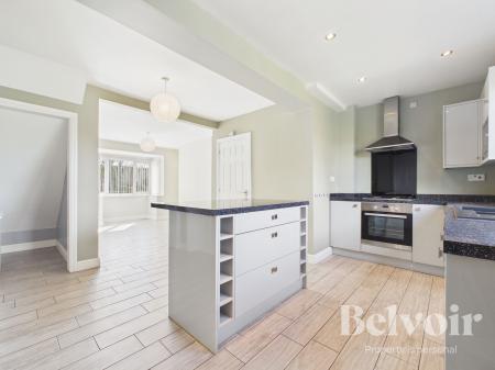 4 bedroom Detached house for sale in Annscroft, Annscroft, Shrewsbury, SY5