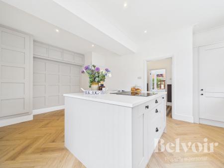 4 bedroom End of terrace house for sale in Cleveland Street, Cherry Orchard, Shrewsbury, SY2